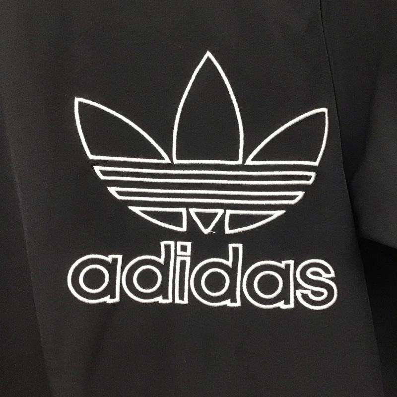 アディダス adidas カットソー 長袖 dx3860 スウェット 長袖トレーナー M ロゴ、文字 黒 / ブラック /  メンズ USED 古着 中古 10144553