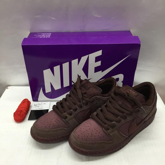 ナイキ NIKE スニーカー スニーカー FN0619 600 SB DUNK LOW PRM 27cm 箱有 27.0cm 無地 えんじ / ワインレッド /  メンズ USED 古着 中古 10106854