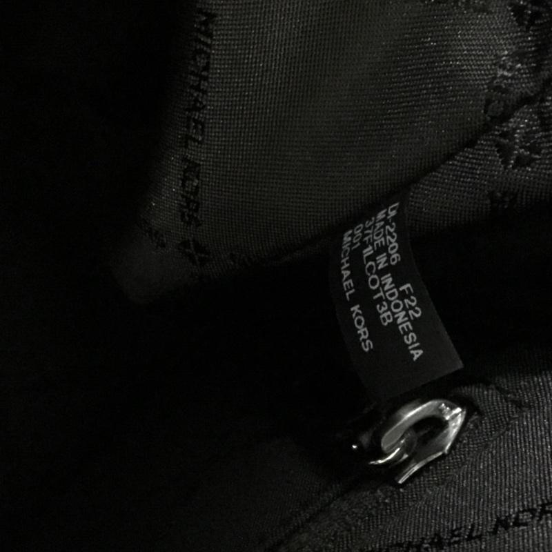 マイケルコース MICHAEL KORS トートバッグ トートバッグ 37F1LCOT3B クーパー ショッパー トート ロゴ、文字 黒 / ブラック /  メンズ USED 古着 中古 10128995