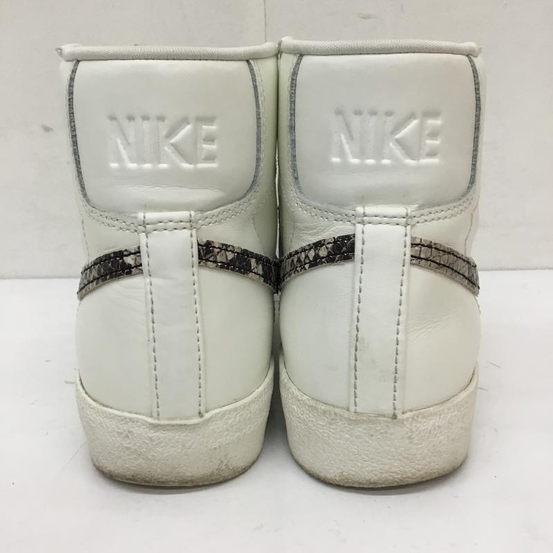 ナイキ NIKE スニーカー スニーカー DA8736-100 WMNS BLAZER MID 77 SE 23.0cm ロゴ、文字 白 / ホワイト /  レディース USED 古着 中古 10133953