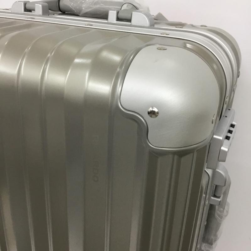 リカルド RICARDO スーツケース、トランク スーツケース、トランク AIV-19-4WB キャリーケース ロゴ、文字 銀 / シルバー /  メンズ USED 古着 中古 10147498