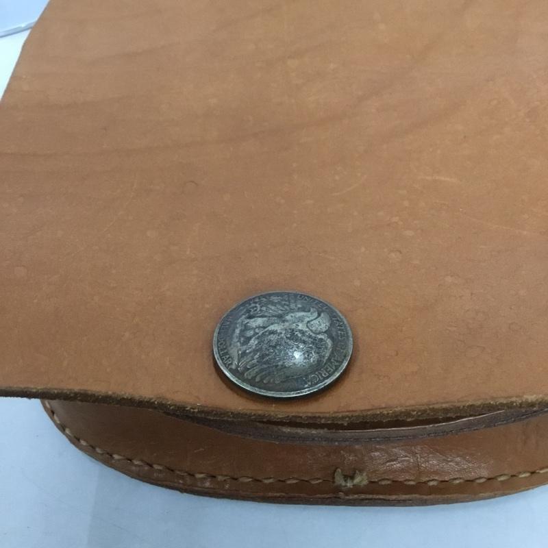 古着 USED ショルダーバッグ ショルダーバッグ レザー コンチョ 無地 茶 / ブラウン /  メンズ USED 古着 中古 10132046