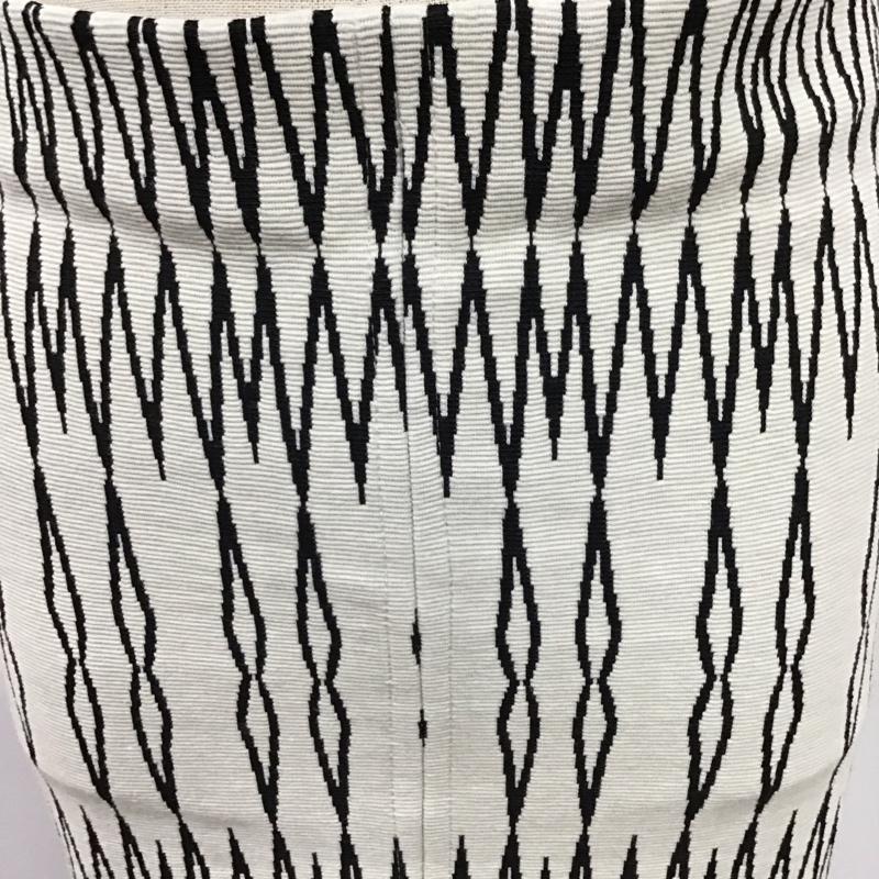 ザラ ZARA スカート ひざ丈スカート ひざ丈スカート タイトスカート ストレッチ スリット S プリント 白 / ホワイト /  レディース USED 古着 中古 10115954