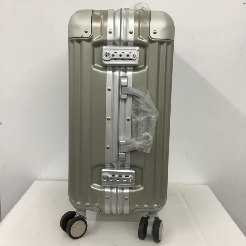 リカルド RICARDO スーツケース、トランク スーツケース、トランク AIV-19-020-4WB TSAロック キャリーバッグ キャリーケース ロゴ、文字 灰 / グレー /  メンズ USED 古着 中古 10147582