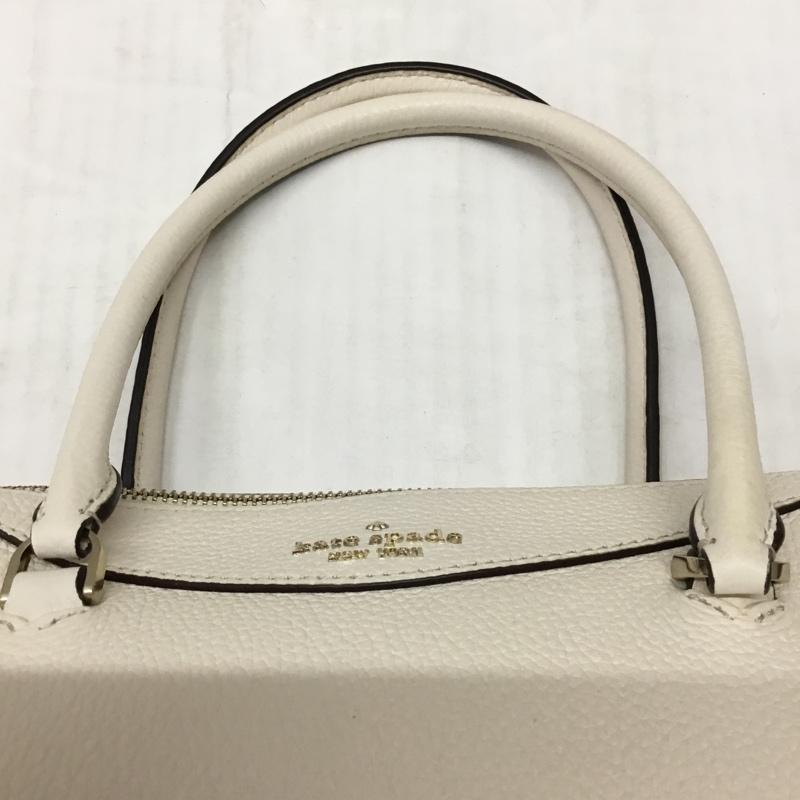 ケイトスペード Kate Spade ハンドバッグ ハンドバッグ ショルダーバッグ 2WAY ロゴ、文字 アイボリー / アイボリー /  レディース USED 古着 中古 10119923