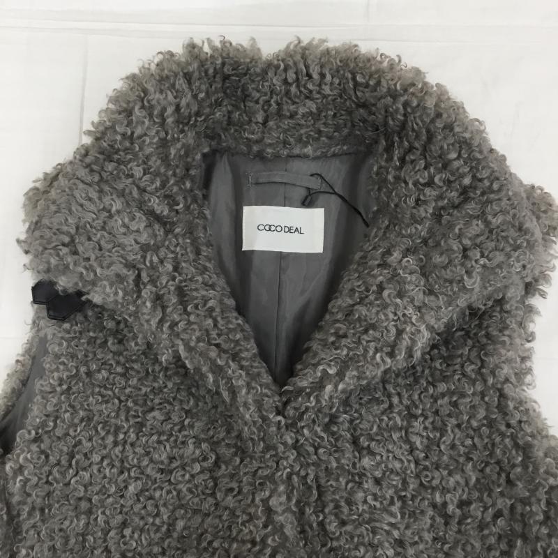 ココ ディール COCO DEAL ジャケット、上着 ジャケット、ブレザー ボア　ベスト 2 無地 灰 / グレー /  レディース USED 古着 中古 10140446