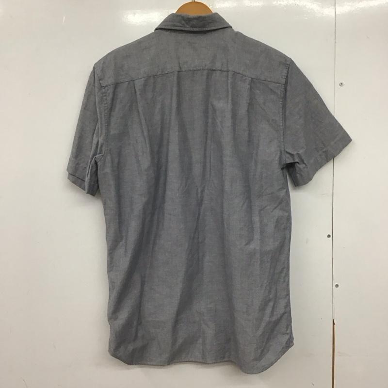 ラコステ LACOSTE シャツ、ブラウス 半袖 半袖シャツ ボタンダウンシャツ カラーシャツ ロゴ、文字 灰 / グレー /  メンズ USED 古着 中古 10146836