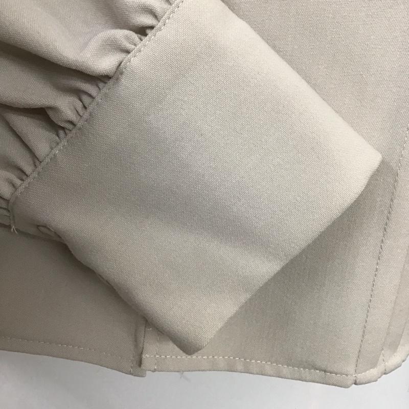 ダズリン dazzlin シャツ、ブラウス 長袖 022210400101-02 ケープカラー付ピンタックブラウス FREE 無地 ベージュ / ベージュ /  レディース USED 古着 中古 10142290