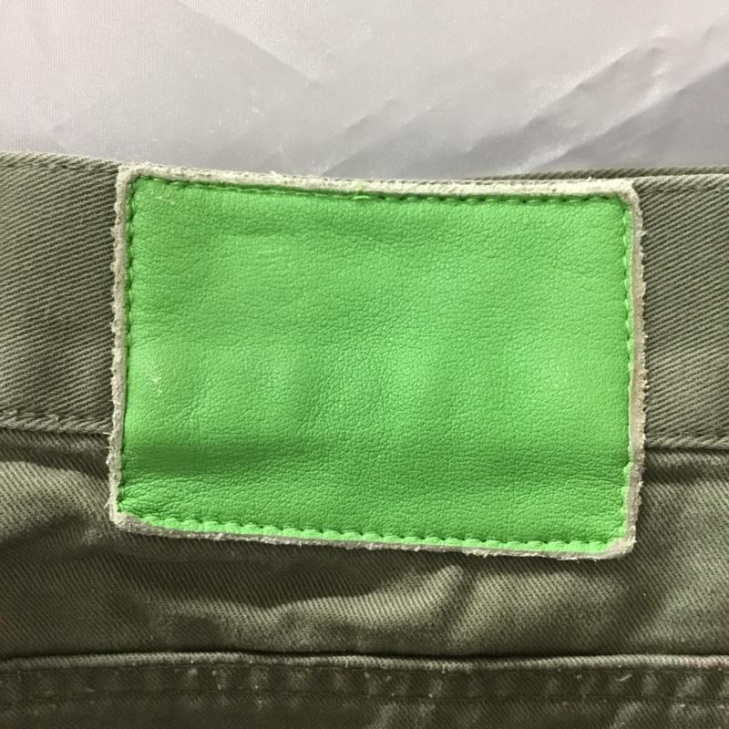 ステューシー STUSSY パンツ ショートパンツ ハーフパンツ ショートパンツ カジュアルパンツ 34 ロゴ、文字 カーキ / カーキ /  メンズ USED 古着 中古 10109356