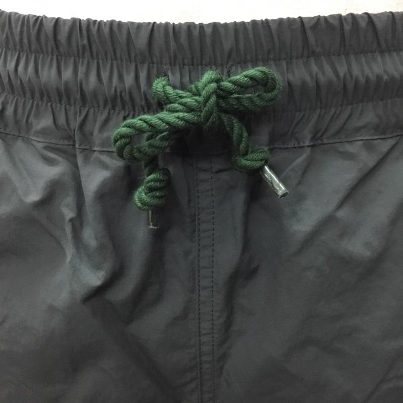 ディガウェル DIGAWEL パンツ ショートパンツ dwvb070 BAGGYSHORTS ハーフパンツ ショートパンツ 3 無地 緑 / グリーン /  メンズ USED 古着 中古 10112476