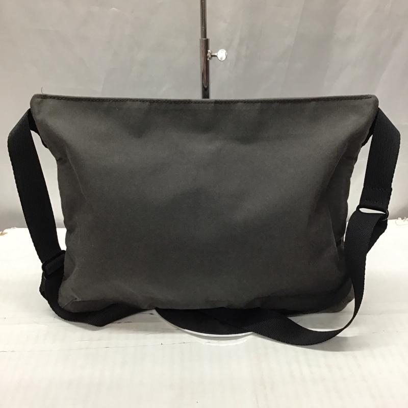 ポーター PORTER ショルダーバッグ ショルダーバッグ サコッシュ ロゴ、文字 灰 / グレー /  レディース USED 古着 中古 10115847