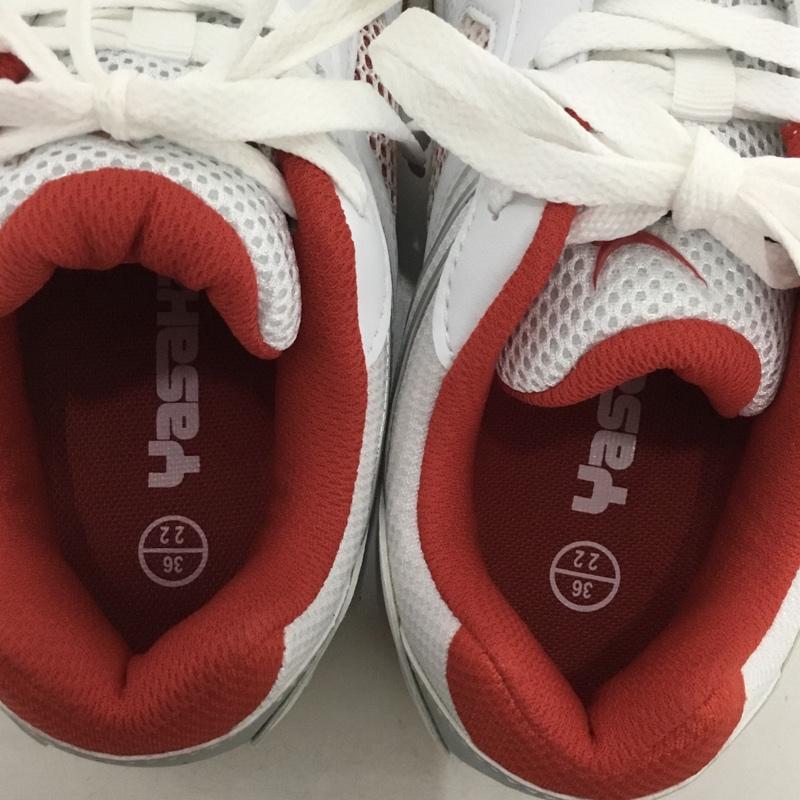 ヤサカ YASAKA スニーカー スニーカー E-200 ジェット インパクト 卓球シューズ 22cm 箱有 22.0cm ロゴ、文字 白 / ホワイト / X 赤 / レッド /  レディース USED 古着 中古 10147909