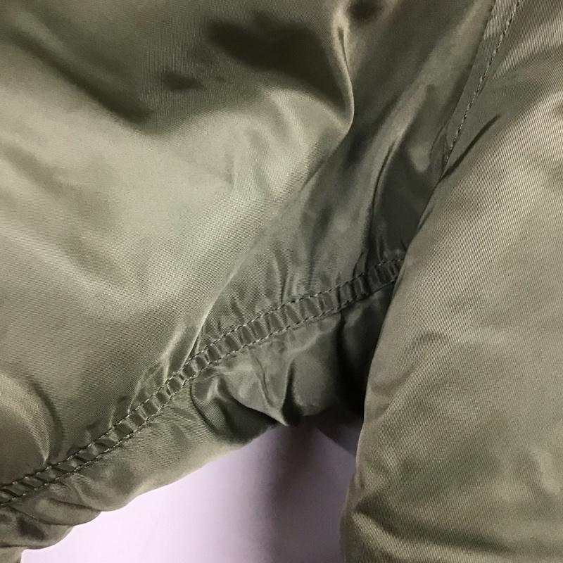 アルファインダストリー Alpha Industries ジャケット、上着 ジャンパー、ブルゾン ジップアップジャケット ナイロンジャケット アウター ミリタリージャケット S 無地 カーキ / カーキ /  メンズ USED 古着 中古 10141387
