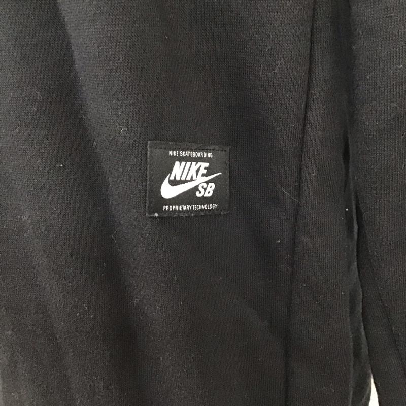 ナイキエスビー NIKE SB パーカー 長袖 AJ9734-010 アイコン エッセンシャル プルオーバー M ロゴ、文字 黒 / ブラック /  メンズ USED 古着 中古 10121316