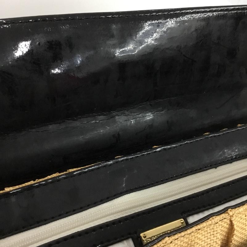 エンポリオアルマーニ EMPORIO ARMANI クラッチバッグ、パーティバッグ クラッチバッグ、パーティバッグ 無地 ベージュ / ベージュ / X 黒 / ブラック /  レディース USED 古着 中古 10148453