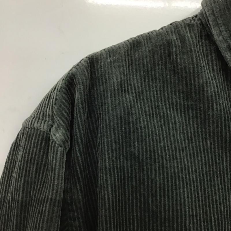 カーハート Carhartt シャツ、ブラウス 長袖 長袖シャツ コーデュロイシャツ カジュアルシャツ L ロゴ、文字 カーキ / カーキ / X 緑 / グリーン /  メンズ USED 古着 中古 10149203