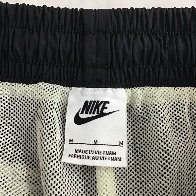 ナイキ NIKE パンツ ショートパンツ fb7870-010 ASMNKSWOOSHWVNSHORT ショートパンツ ハーフパンツ M ロゴ、文字 黒 / ブラック /  メンズ USED 古着 中古 10111492