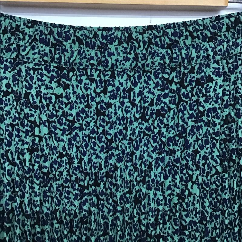 グリーンレーベルリラクシング green label relaxing スカート ロングスカート 3524-699-2195 プリーツ ロング スカート レオパード ヒョウ柄・レオパード柄 緑 / グリーン /  レディース USED 古着 中古 10131658