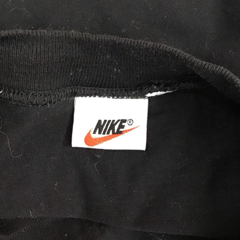 ナイキ NIKE Tシャツ 半袖 半袖カットソー プリントTシャツ クルーネックカットソー プリント 黒 / ブラック /  メンズ USED 古着 中古 10114187