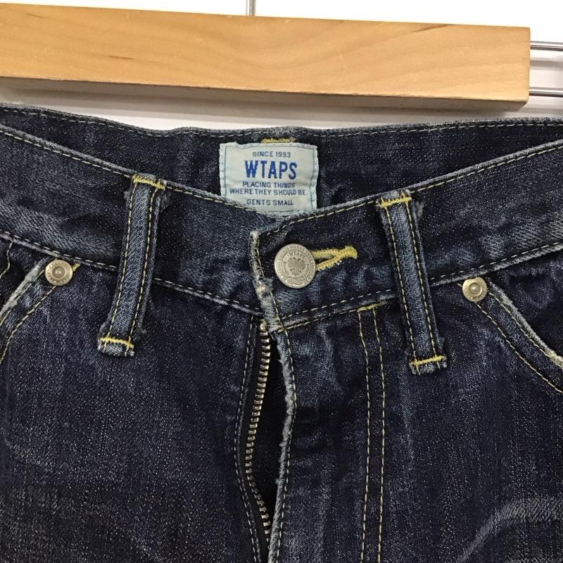 ダブルタップス WTAPS パンツ デニム、ジーンズ デニムパンツ ワイドパンツ カジュアルパンツ S ダメージ加工 インディゴ / インディゴ /  メンズ USED 古着 中古 10144492
