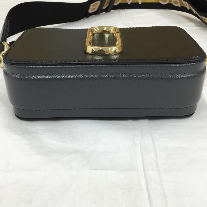 マークバイマークジェイコブス MARC by MARC JACOBS ショルダーバッグ ショルダーバッグ ロゴ、文字 黒 / ブラック / X 白 / ホワイト /  レディース USED 古着 中古 10138069