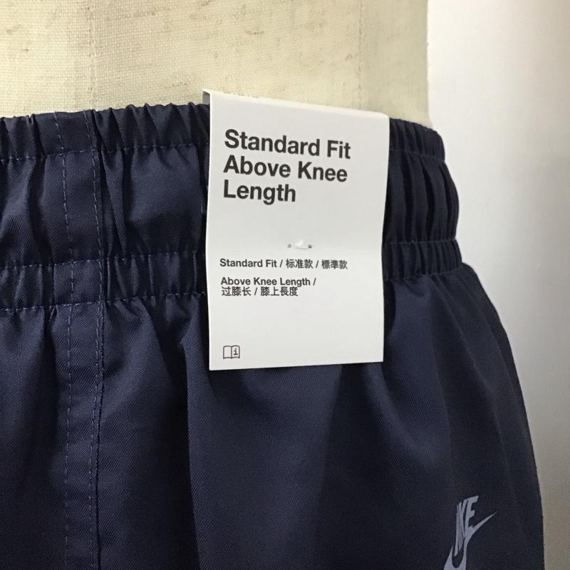 ナイキ NIKE パンツ ショートパンツ fb7441-493 フローウーブンショートパンツ ハーフパンツ スポーツウェア M プリント 紺 / ネイビー /  メンズ USED 古着 中古 10112111