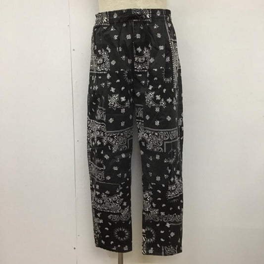 フリークスストア FREAK S STORE パンツ ワークパンツ、ペインターパンツ 203-1410 イージーパンツ カジュアルパンツ ワイドパンツ ウエストゴム L 総柄 X バンダナ柄 黒 / ブラック / X 白 / ホワイト /  メンズ USED 古着 中古 10107223