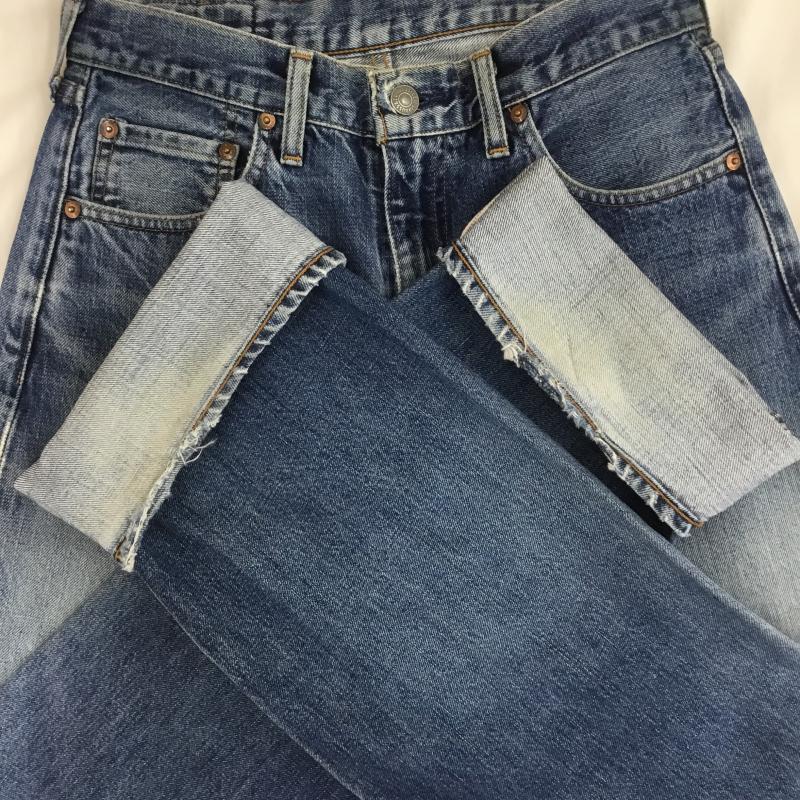 リーバイス Levi s パンツ デニム、ジーンズ 30 無地 青 / ブルー /  メンズ USED 古着 中古 10110373
