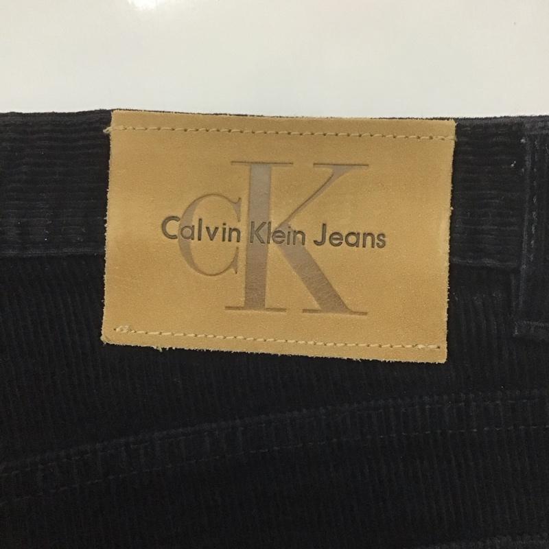 カルバン・クライン Calvin Klein パンツ デニム、ジーンズ コーデュロイパンツ ワイドパンツ ストレートパンツ カジュアルパンツ 34 無地 紺 / ネイビー /  メンズ USED 古着 中古 10107107