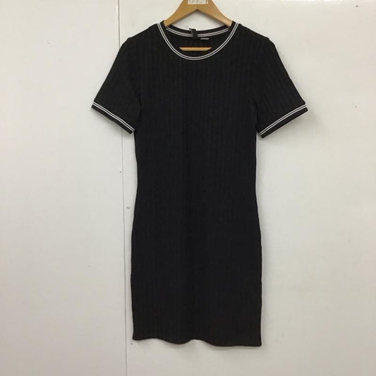 ヘンネスアンドモーリッツ H&M ワンピース ひざ丈スカート 半袖 リブ 無地 X 無地 黒 / ブラック / X 黒 / ブラック / X 白 / ホワイト / X 白 / ホワイト /  レディース USED 古着 中古 10119273