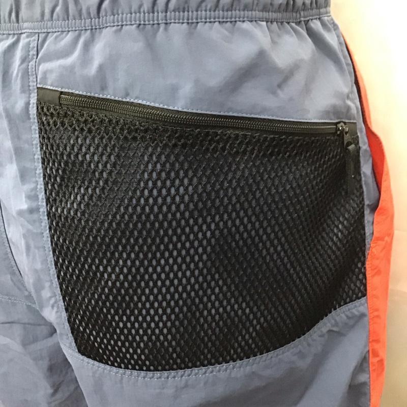 ザノースフェイス THE NORTH FACE パンツ ショートパンツ NB42130 水陸両用 ショートパンツ 撥水 ウォーターストライダーショーツ ハーフパンツ 短パン S ロゴ、文字 紺 / ネイビー / X 赤 / レッド /  メンズ USED 古着 中古 10110982