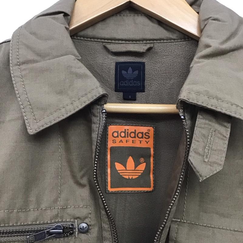 アディダス adidas ジャケット、上着 ジャケット、ブレザー ジップアップジャケット アウター 古着 S ロゴ、文字 ベージュ / ベージュ /  メンズ USED 古着 中古 10141793