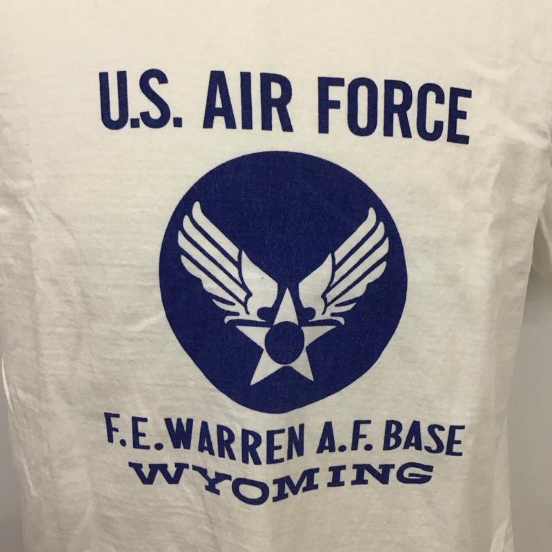 ザリアルマッコイズ THE REAL McCOY S Tシャツ 半袖 クルーネック U.S.AIRFORCE 40 ロゴ、文字 白 / ホワイト /  メンズ USED 古着 中古 10115595