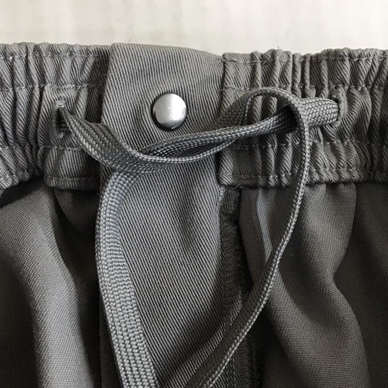 アディダス adidas パンツ ワークパンツ、ペインターパンツ h11372トレフォイルリラックスツイルパンツ トラックパンツ ワイドパンツ M ロゴ、文字 灰 / グレー /  メンズ USED 古着 中古 10115351