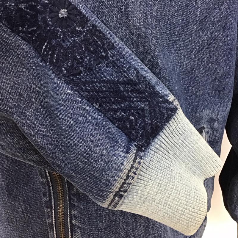 リーバイス Levi s ジャケット、上着 ジャンパー、ブルゾン ジップアップジャケット ジャンパー ジャケット デニムジャケット アウター M ロゴ、文字 インディゴ / インディゴ /  メンズ USED 古着 中古 10114692