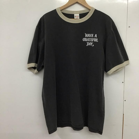 ハブアグレイトフルデイ HAVE A GRATEFUL DAY Tシャツ 半袖 半袖カットソー プリントTシャツ クルーネックカットソー L ロゴ、文字 灰 / グレー /  メンズ USED 古着 中古 10133114
