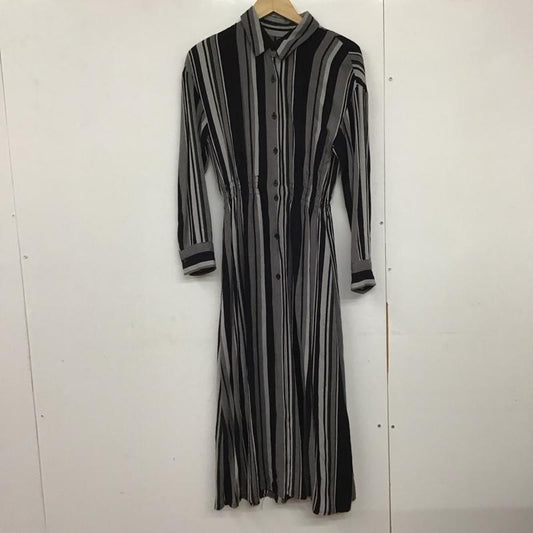 アズールバイマウジー AZUL BY MOUSSY ワンピース ロングスカート 250dsm33-438i STRIPEBLOUSINGSHIRTONEPIECE ロングワンピース S ストライプ 白 / ホワイト / X 黒 / ブラック / X 灰 / グレー /  レディース USED 古着 中古 10141290