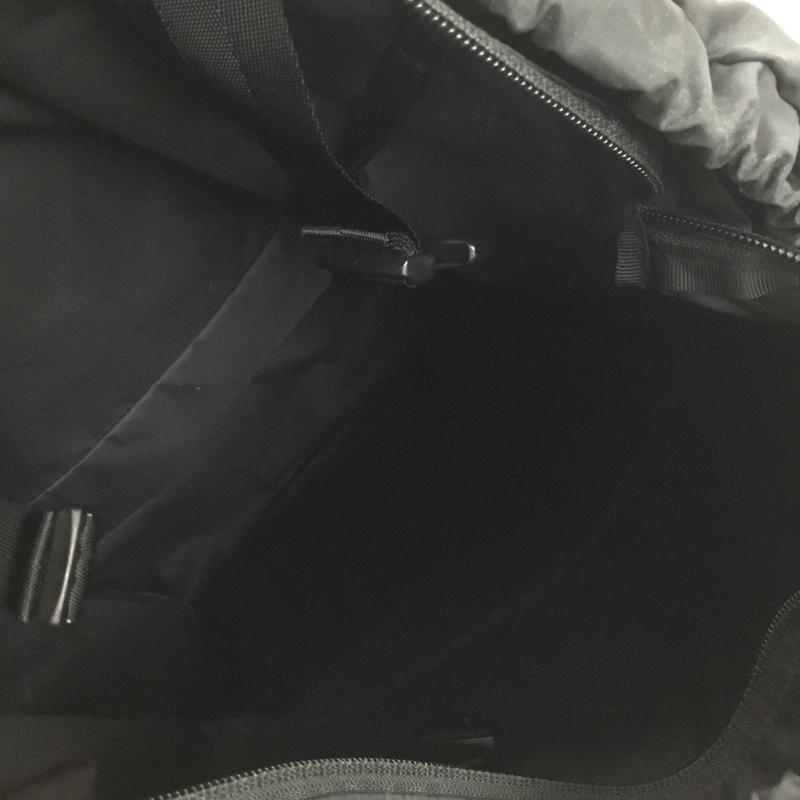 パタゴニア patagonia リュックサック、デイパック リュックサック、デイバッグ Ultralight Black Hole Tote Pack トートバッグ 2WAY ポケッタブル ロゴ、文字 黒 / ブラック /  メンズ USED 古着 中古 10140825