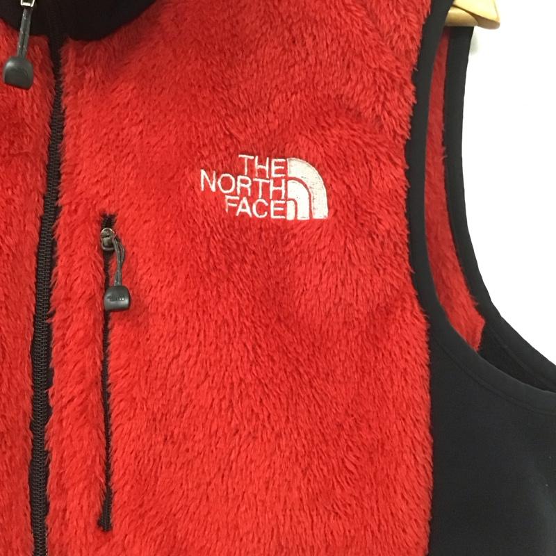 ザノースフェイス THE NORTH FACE ベスト ベスト na45704 VERSAAIRVEST ジップアップベスト フリースベスト M ロゴ、文字 赤 / レッド /  メンズ USED 古着 中古 10139855