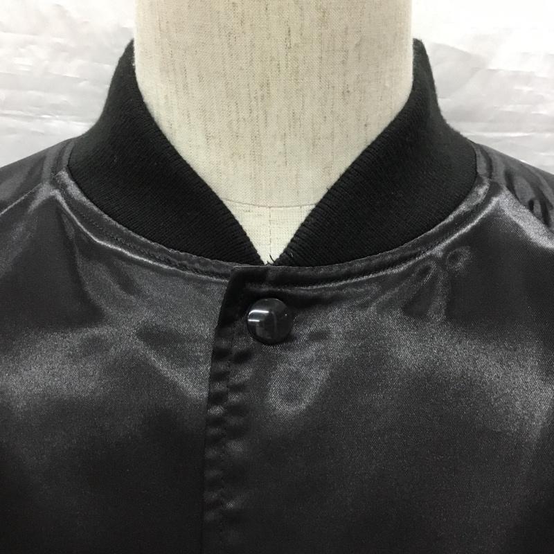 シュプリーム Supreme ジャケット、上着 ジャケット、ブレザー 16ss BettyBoopSatinJacket 前ボタンジャケット ラグラン M ロゴ、文字 黒 / ブラック /  メンズ USED 古着 中古 10120123