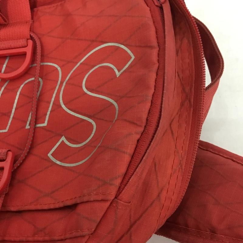 シュプリーム Supreme リュックサック、デイパック リュックサック、デイバッグ 18AW Backpack ロゴ、文字 赤 / レッド /  メンズ USED 古着 中古 10137346