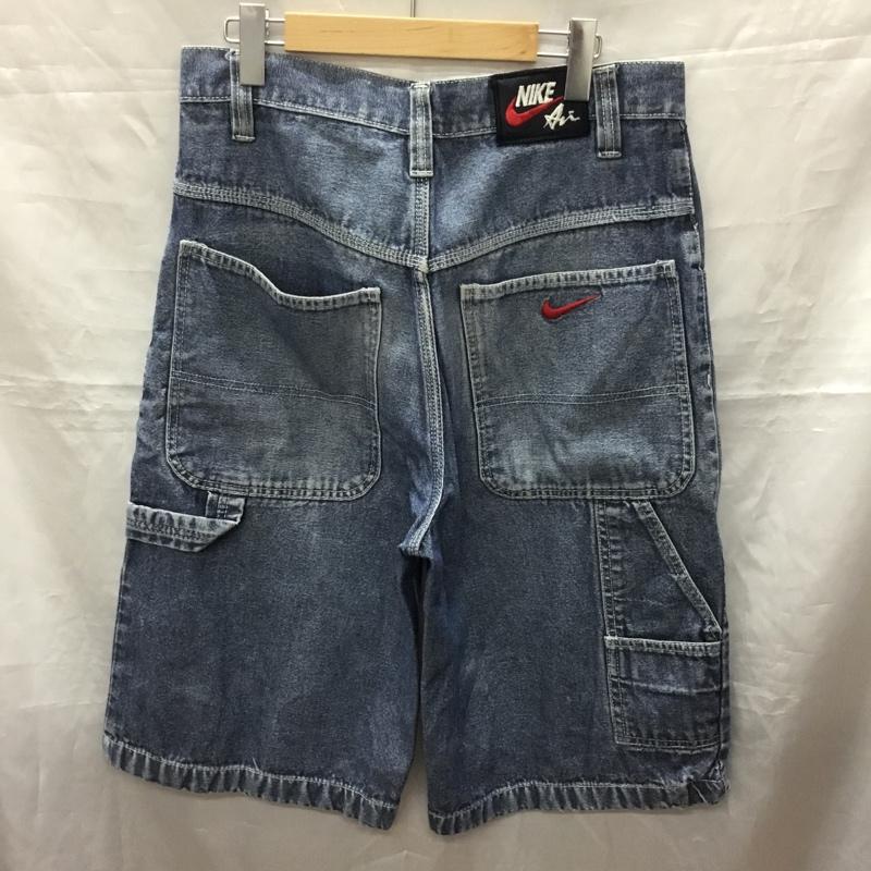 ナイキ NIKE パンツ ショートパンツ デニムショートパンツ ハーフパンツ カジュアルパンツ 32インチ ロゴ、文字 インディゴ / インディゴ /  メンズ USED 古着 中古 10118648