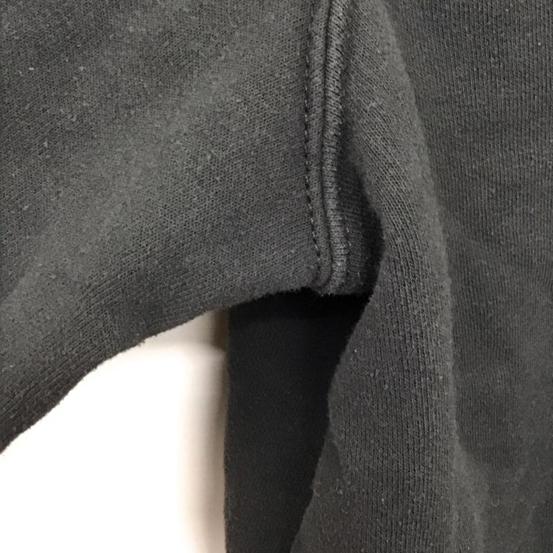 カーハート Carhartt パーカー 長袖 長袖パーカー プルオーバーパーカー スウェット ロゴ、文字 黒 / ブラック /  メンズ USED 古着 中古 10141928