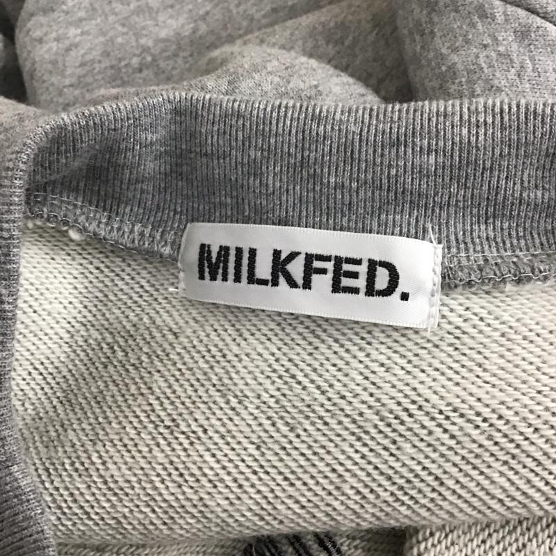 ミルクフェド MILKFED. ワンピース ロングスカート 03184951 スリーブロゴ スウェット ロゴ、文字 灰 / グレー /  レディース USED 古着 中古 10112020