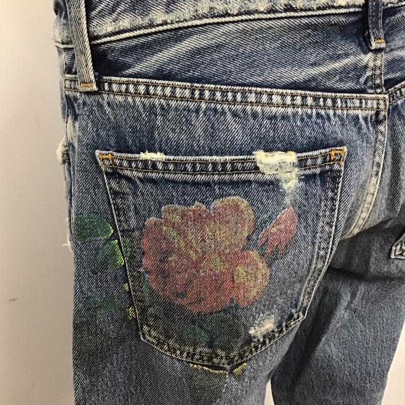 マウジー MOUSSY パンツ デニム、ジーンズ 0108AW11-5030 クラッシュデニム ダメージ プリント 2 ダメージ加工 青 / ブルー /  レディース USED 古着 中古 10106992