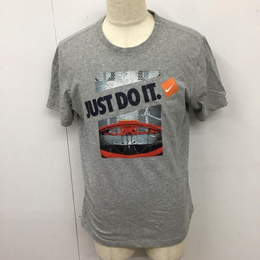 ナイキ NIKE Tシャツ 半袖 cv4854-063 半袖カットソー プリントTシャツ スポーツウェア XL プリント 灰 / グレー /  メンズ USED 古着 中古 10114657