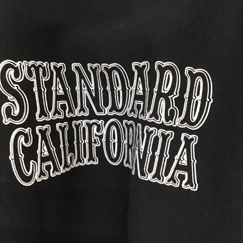スタンダード カリフォルニア STANDARD CALIFORNIA トレーナー 長袖 長袖トレーナー スウェット クルーネック プルオーバー L ロゴ、文字 黒 / ブラック /  メンズ USED 古着 中古 10130729