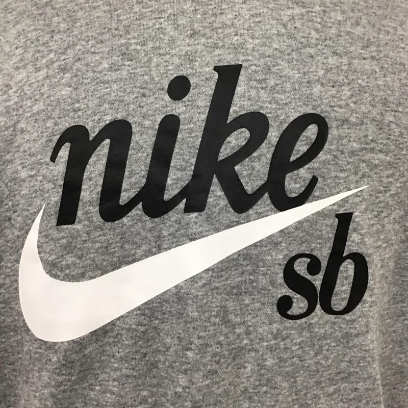 ナイキ NIKE パーカー 長袖 CW4384-063 スウェット プルオーバー フーディー 裏起毛 XL ロゴ、文字 灰 / グレー /  メンズ USED 古着 中古 10114954
