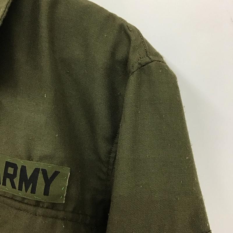 ミリタリー ミリタリー ジャケット、上着 ジャケット、ブレザー ミリタリージャケット ジップアップジャケット アメリカ製 ヘリクルーシャツ S ロゴ、文字 カーキ / カーキ /  メンズ USED 古着 中古 10132426