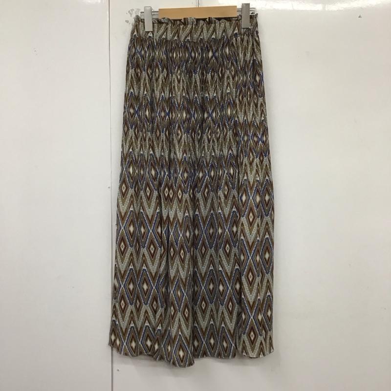 アルシーヴ archives スカート ロングスカート タグ付き プリーツ M 総柄 マルチカラー / マルチカラー /  レディース USED 古着 中古 10129132